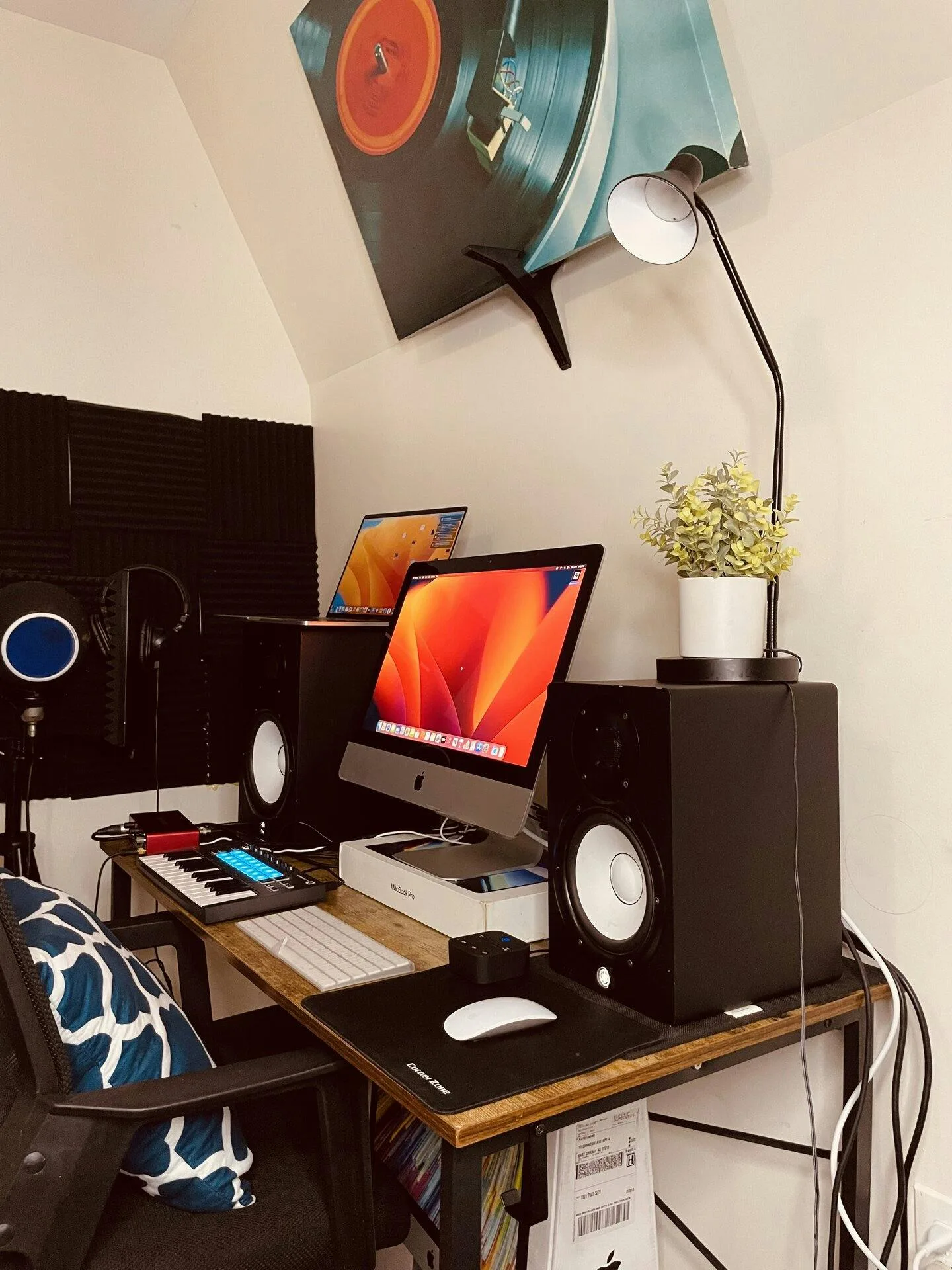 Versatile Home Studio Session Space in Irvington — 2