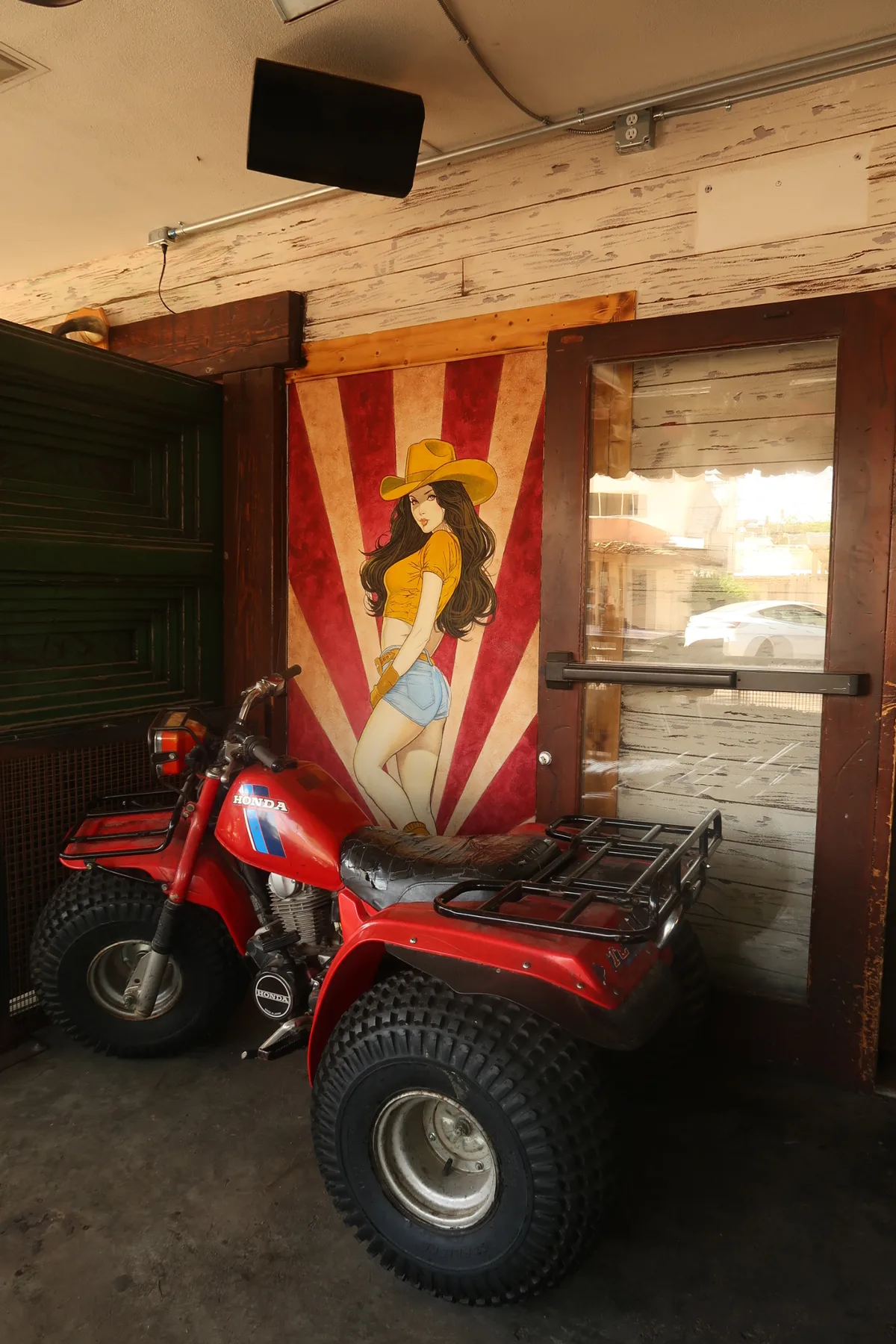 Versatile Indoor Event Space with Country-Western Charm, 372 sqm, corporate event, pop-up rental in Scottsdale