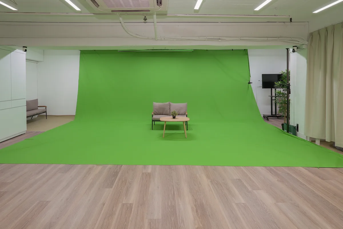 Versatile Japanese Studio for Dance, Film, and Events, 139 sqm, video production, pop-up rental in Hong Kong