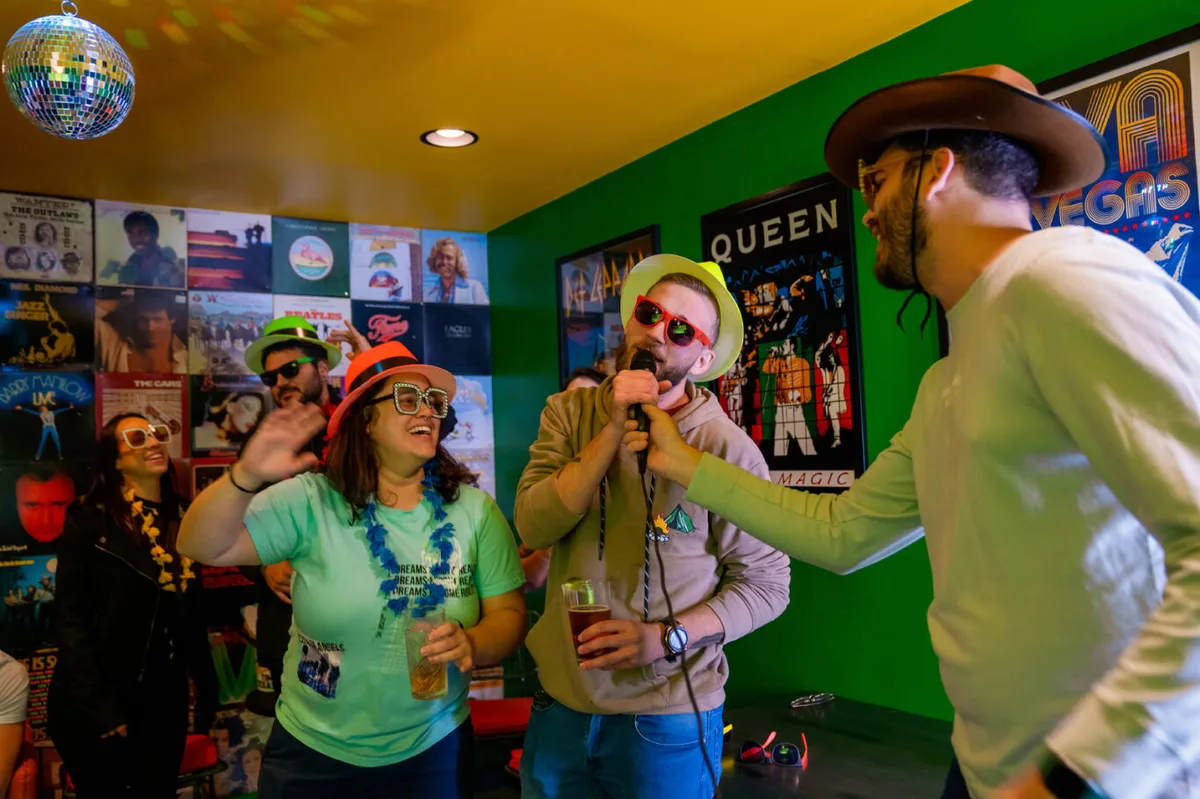 Versatile Karaoke and Cricket Space for Corporate Team Building, 1115 sqm, corporate event, pop-up rental in The Colony, thi…