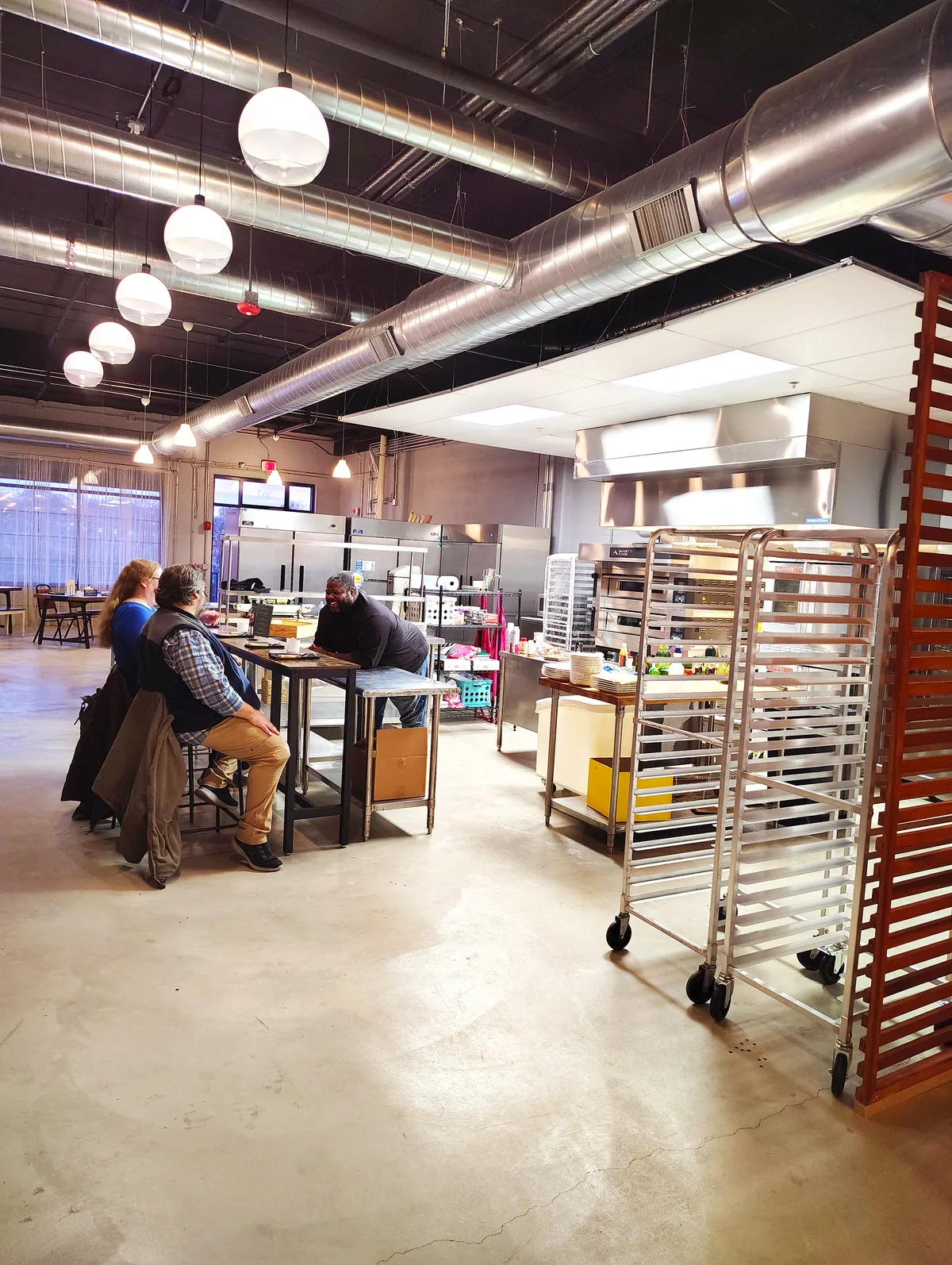 Versatile Kitchen Showroom and Food Production Space, 42 sqm, pop up store in Aurora, additional interior view