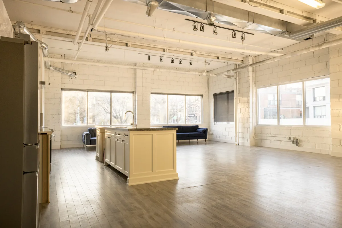 Versatile Kitchen Studio for Culinary Productions, 93 sqm, photo shoot, pop-up rental in Toronto, second interior view
