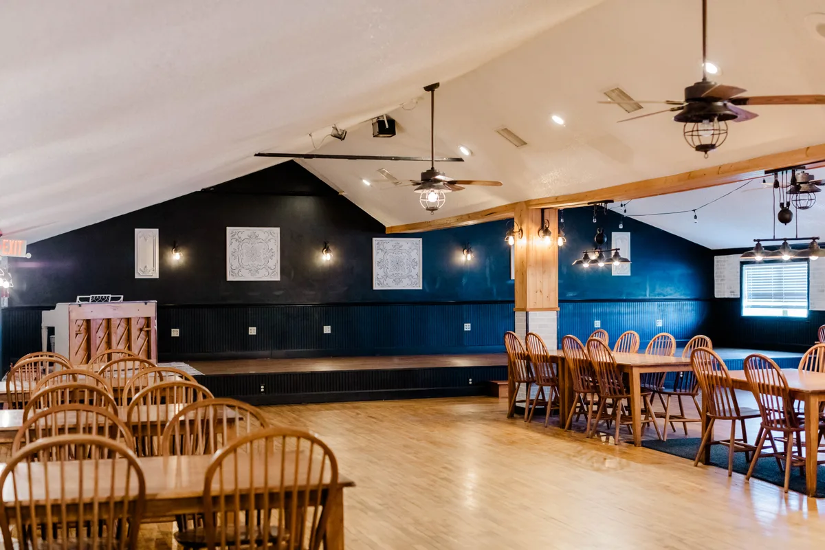 Versatile Lakeside Event Venue for Any Occasion, 279 sqm, corporate event, pop-up rental in Lake Butler, second interior view