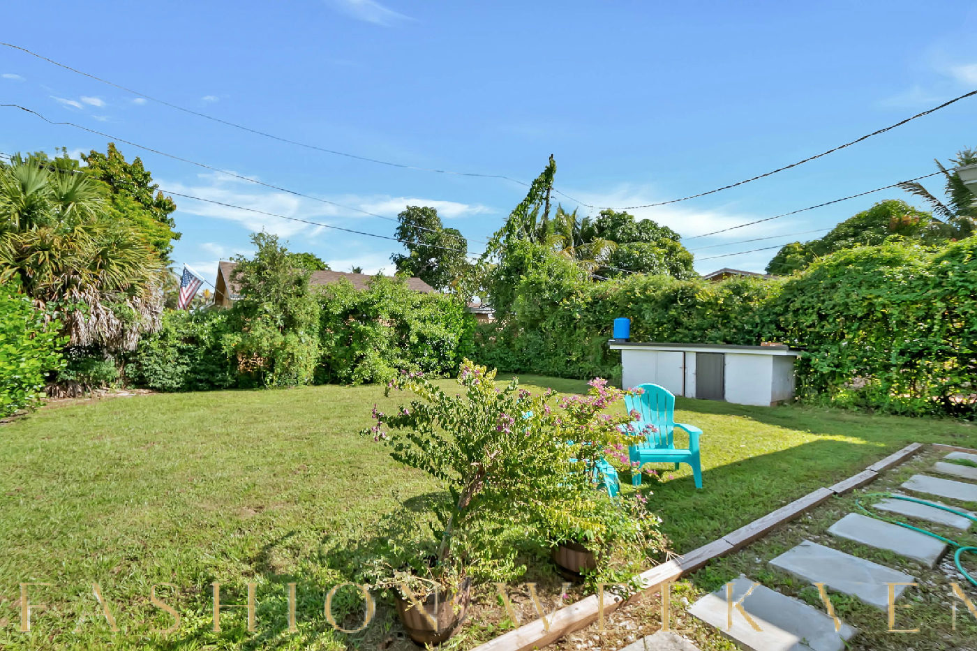 Versatile Large Lawn Space for Creative Use, 372 sqm, art exhibition, pop-up rental in Miami, interior view