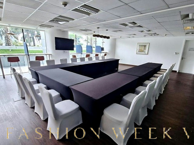 Versatile Meeting Room with F&B Services, 120 sqm, corporate event, pop-up rental in Dubai, interior view