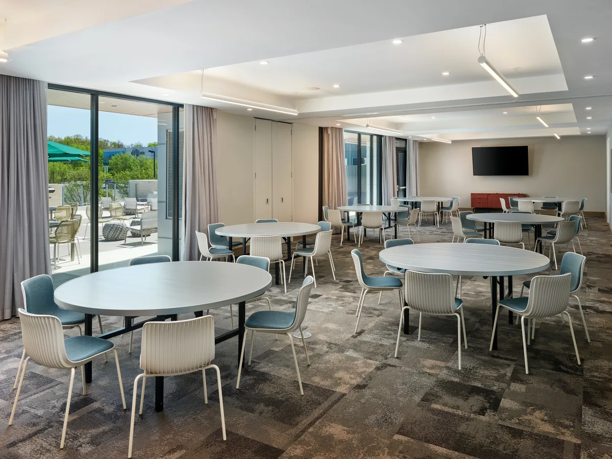 Versatile Meeting Space in Nashville, 132 sqm, corporate event, pop-up rental, interior view
