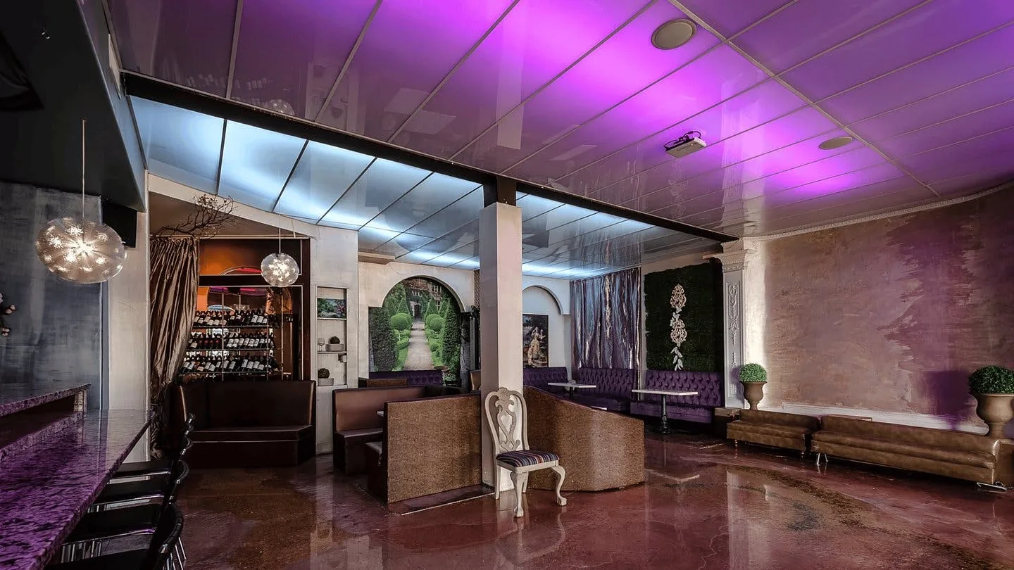 Versatile Multi-Themed Event Space in Historical Pasadena