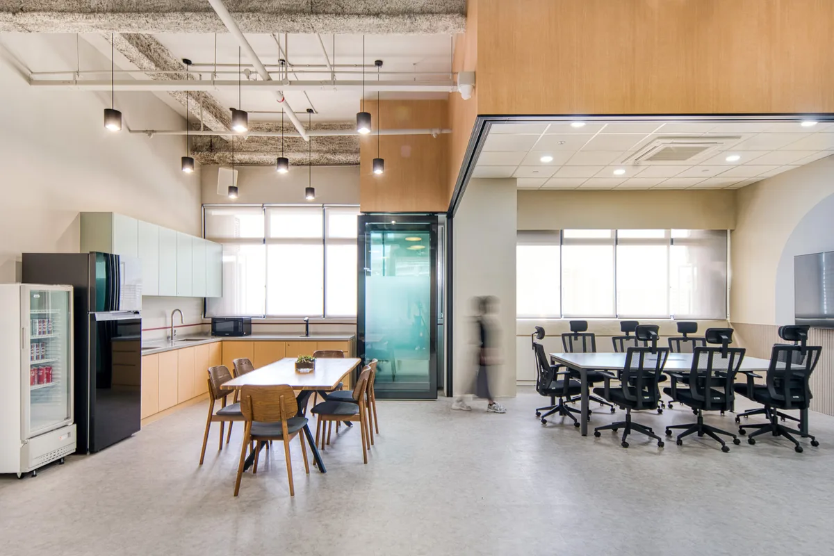 Versatile Office and Event Space for Rent, 75 sqm, networking event, pop-up rental in Singapore