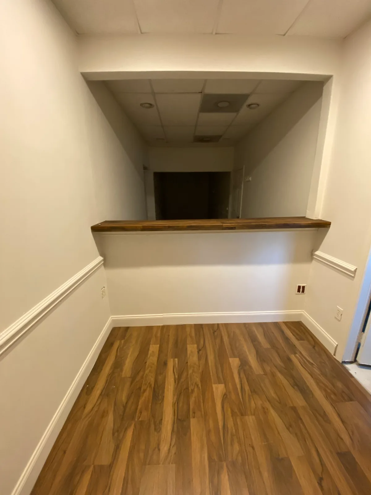 Versatile Office and Storage Space for Lease, 112 sqm, pop-up rental in Millersville, third interior view