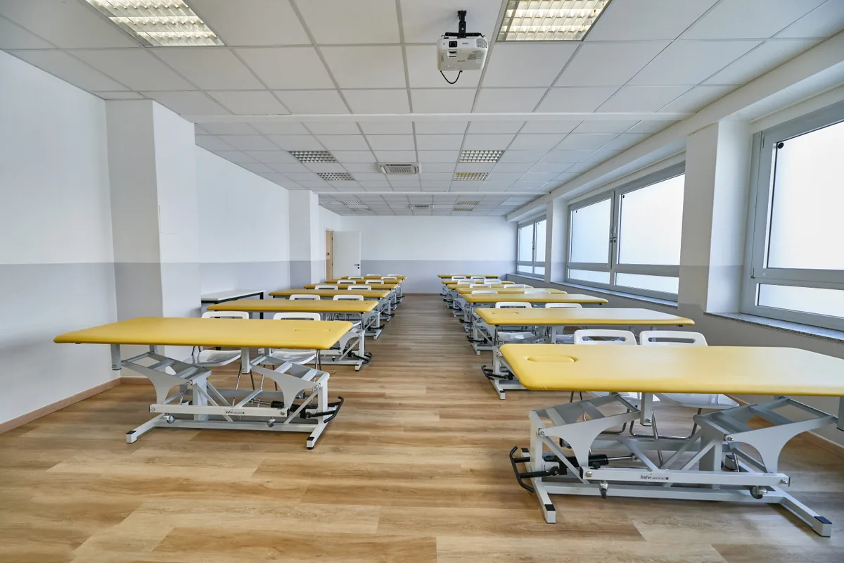Versatile Office and Work Space in Milan, 2000 sqm, corporate event, pop-up rental in Milano