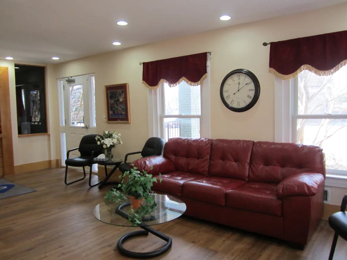 Versatile Office Space Ideal for Health and Professional Services, 19 sqm, private event, pop-up rental in Louisville, third…