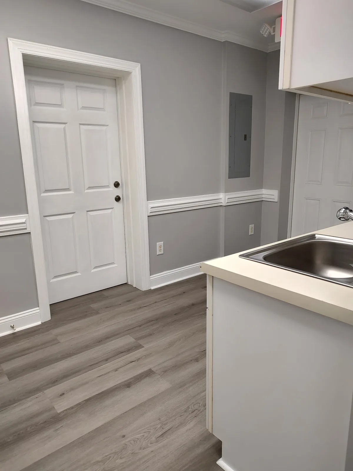 Versatile Office Space with Conference Room, 102 sqm, corporate event, pop-up rental in Kinston, interior view