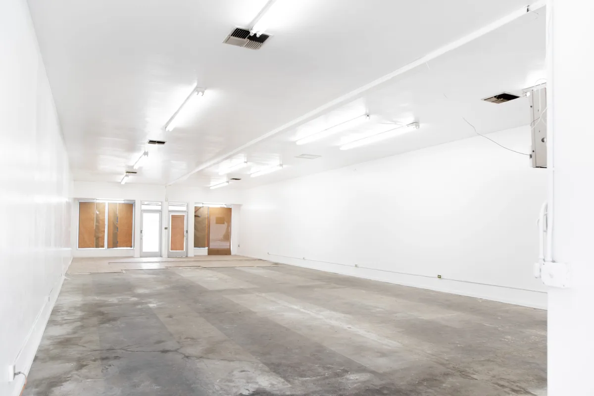 Versatile Outdoor and Indoor Event Space in Los Angeles, 171 sqm, pop up store, interior view