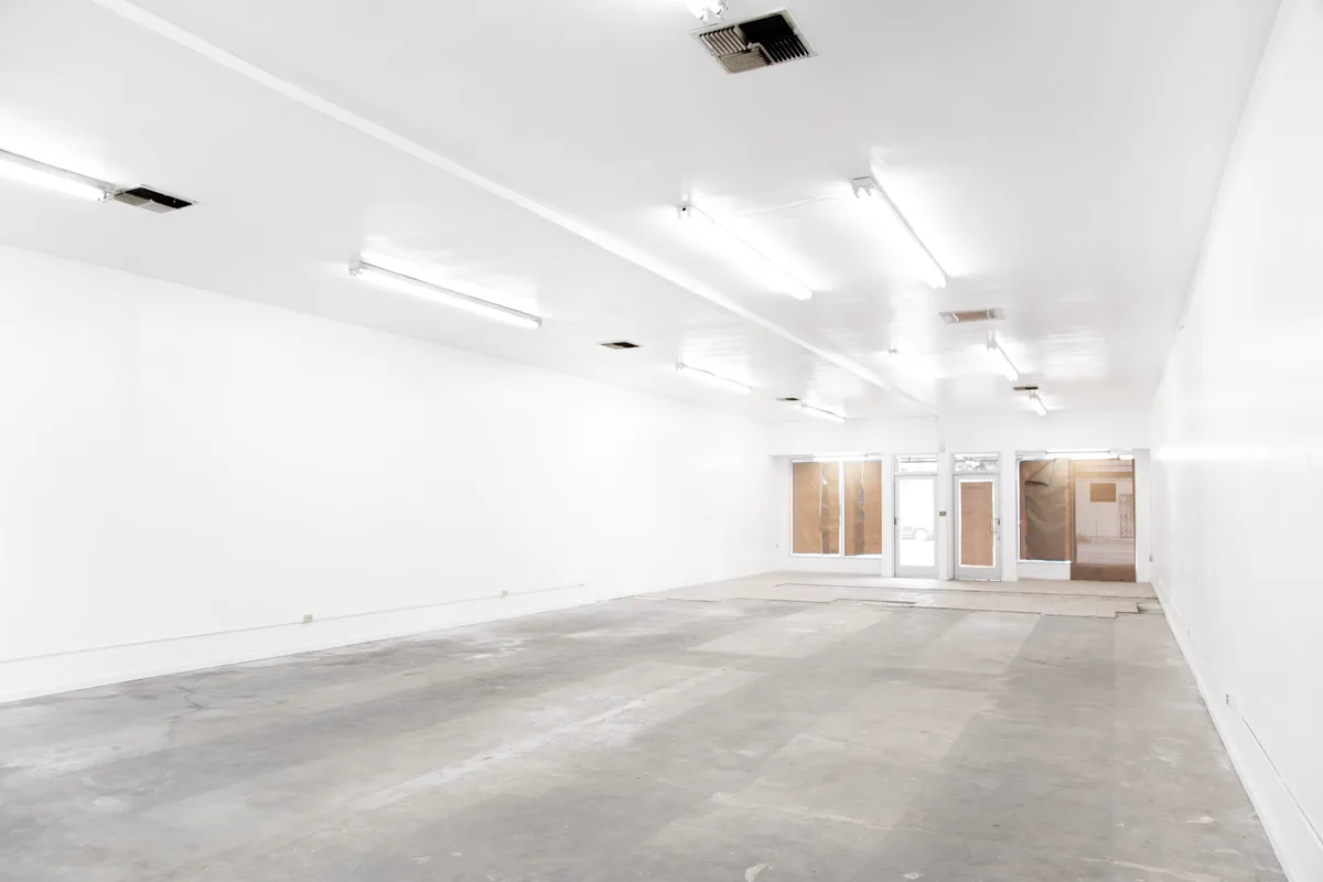 Versatile Outdoor and Indoor Event Space in Los Angeles, 171 sqm, pop up store, second interior view