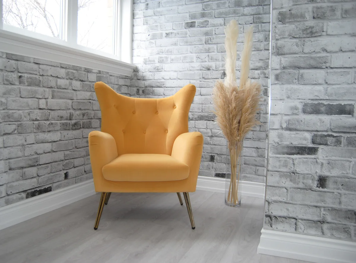 Versatile Photo Studio Rental in Toronto, 65 sqm, photo shoot, pop-up rental, second interior view