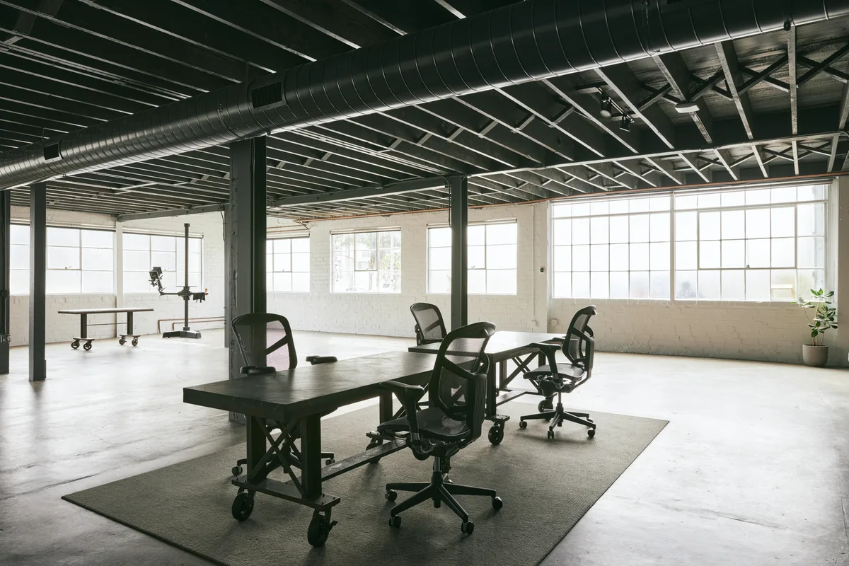 Versatile Photo Studio with Extensive Prop House, 279 sqm, photo shoot, pop-up rental in Oakland, additional interior view