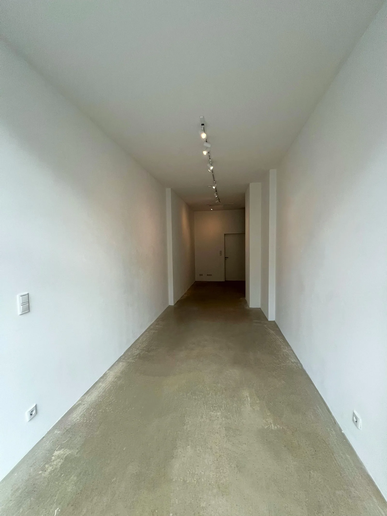 Versatile Pop-Up Gallery Space on Brunnenstraße, Berlin — 5