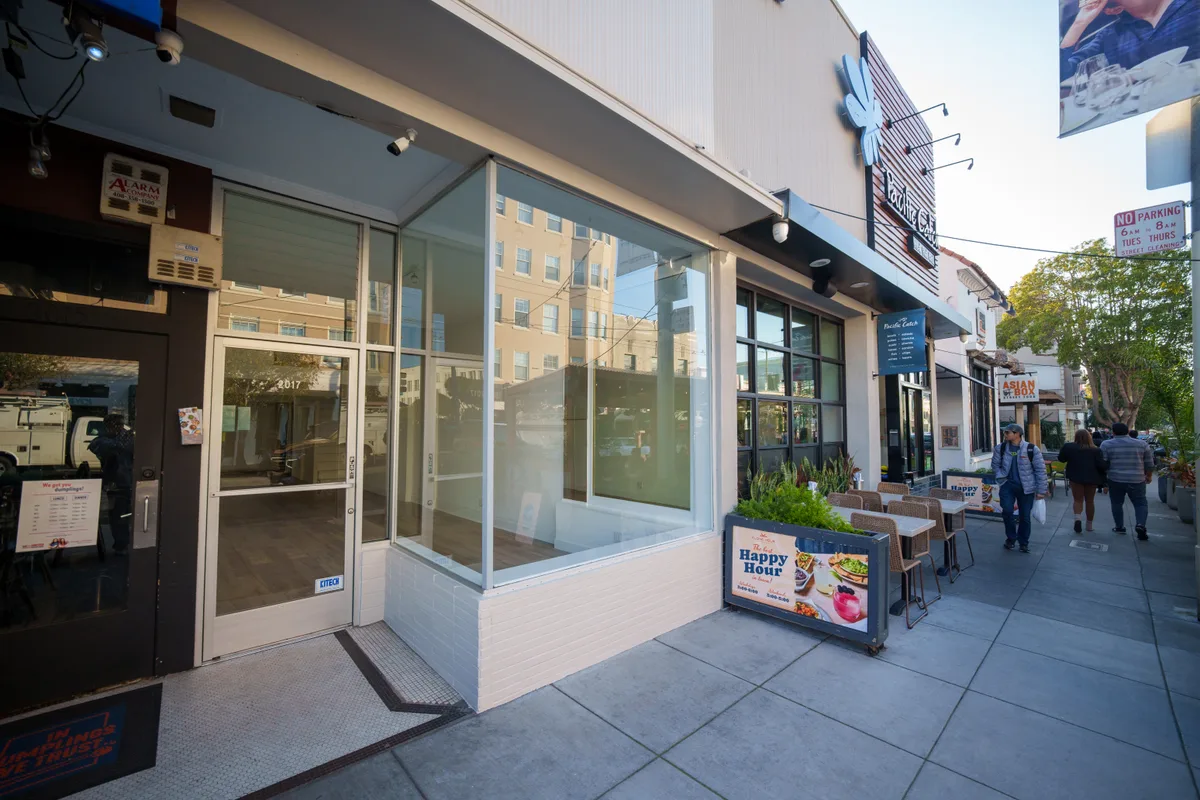 Versatile Pop-Up Lab in San Francisco's Marina District, 112 sqm, pop up store, interior view