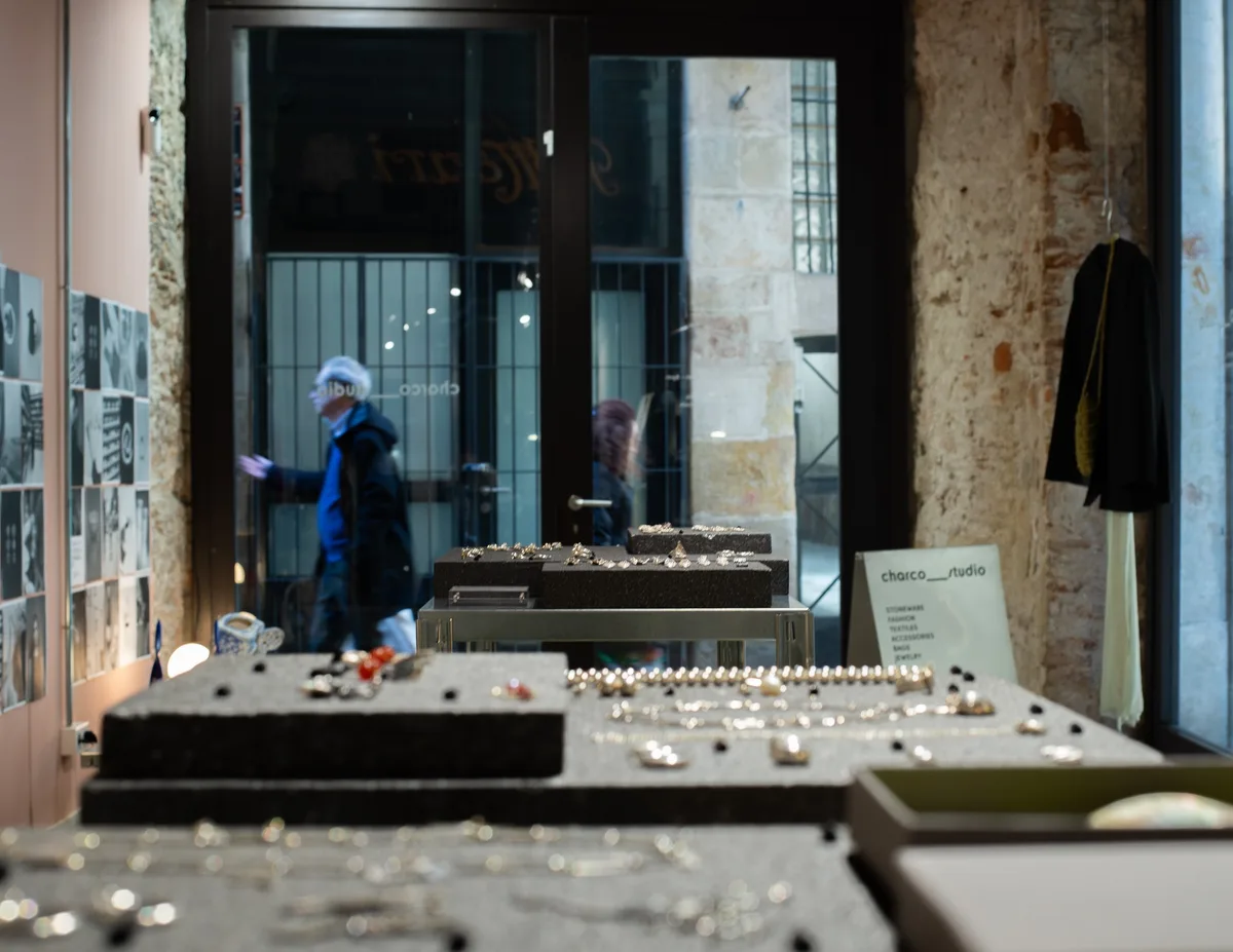 Versatile Pop-Up Space in El Born, Barcelona, 550 sqm, retail experience