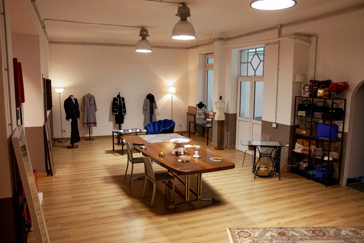 Versatile Pop-Up Space with Kitchen and Fitting Rooms, 50 sqm, pop up store in Milano
