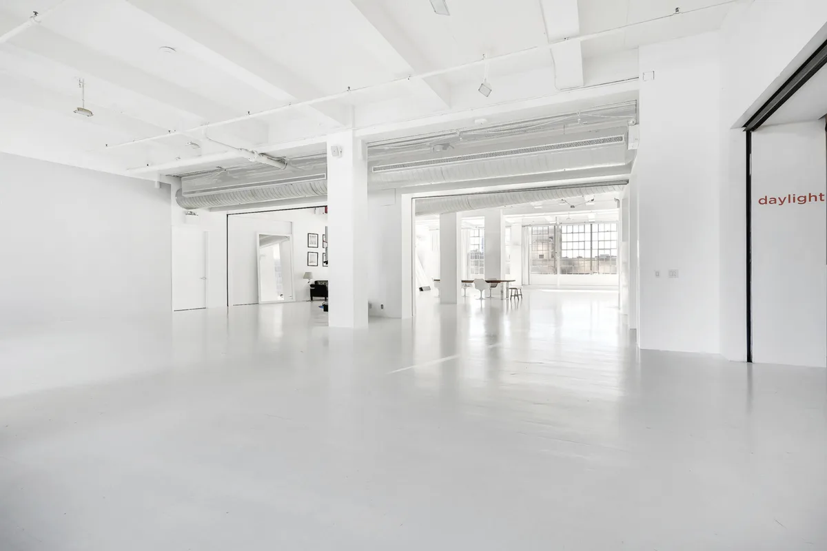 Versatile Production Studio and Event Space in Manhattan, 1858 sqm, photo shoot, pop-up rental in New York, second interior…