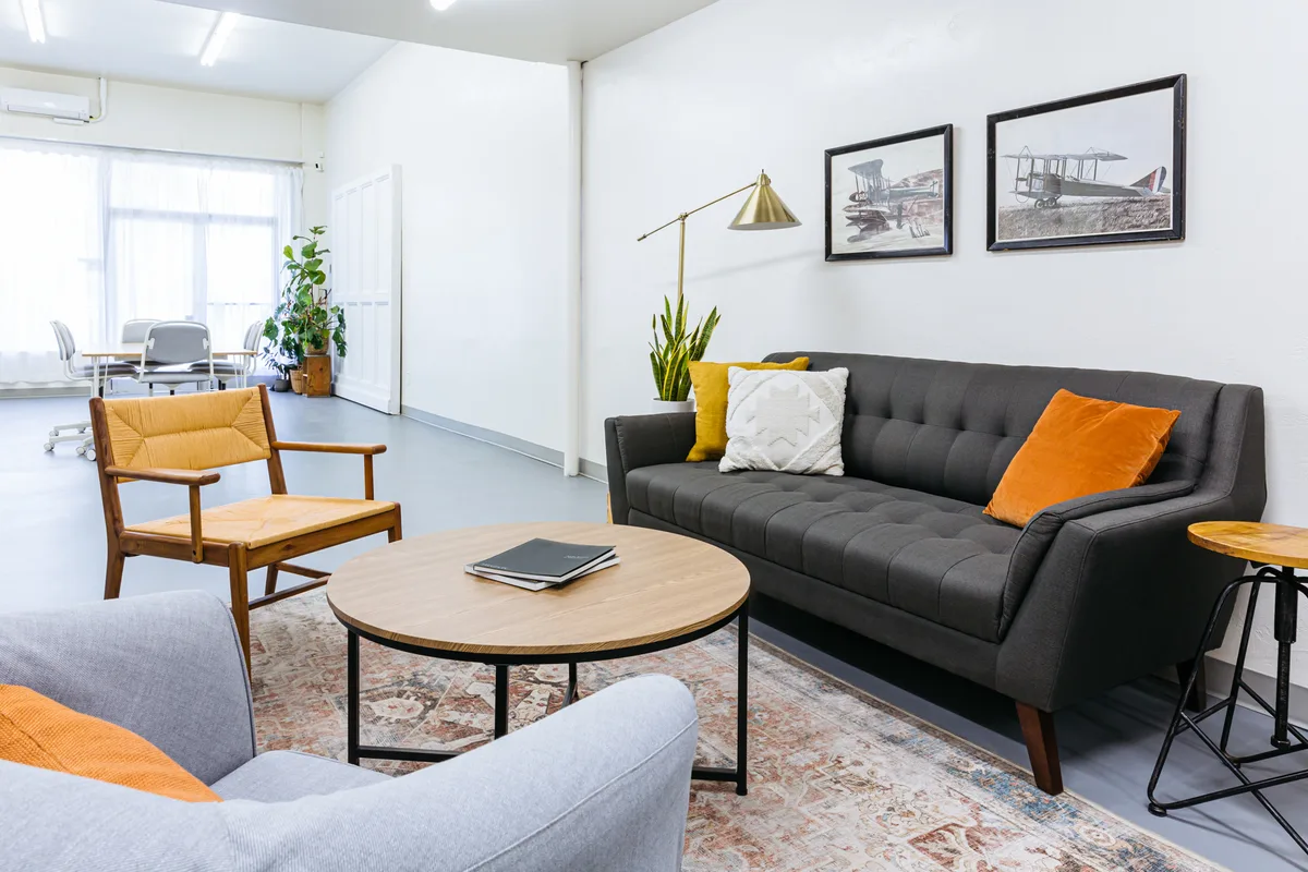 Versatile Production Studio for Rent in San Diego, 167 sqm, photo shoot, pop-up rental in La Mesa, third interior view