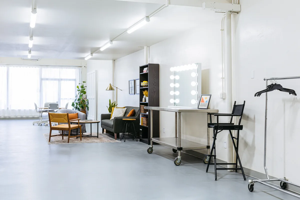 Versatile Production Studio for Rent in San Diego, 167 sqm, photo shoot, pop-up rental in La Mesa, additional interior view