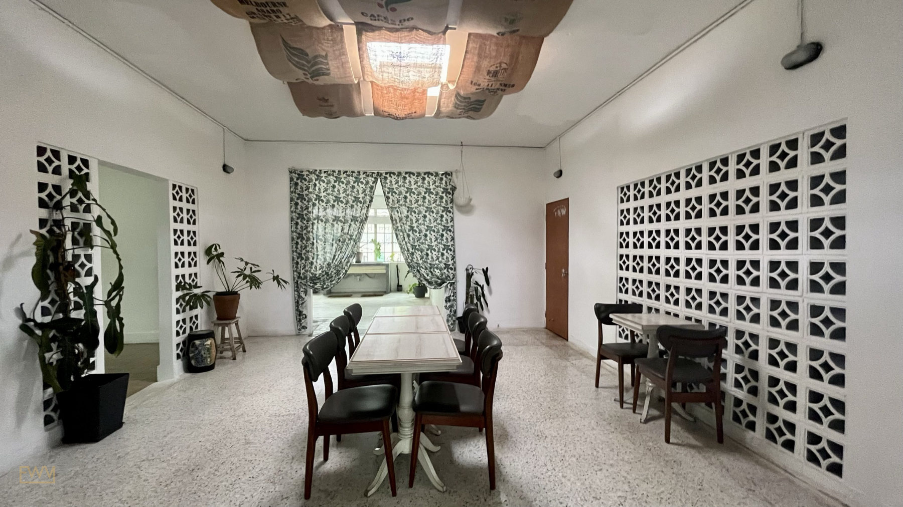 Versatile Refurbished Bungalow for Filming, 350 sqm, photo shoot, pop-up rental in Kuala Lumpur