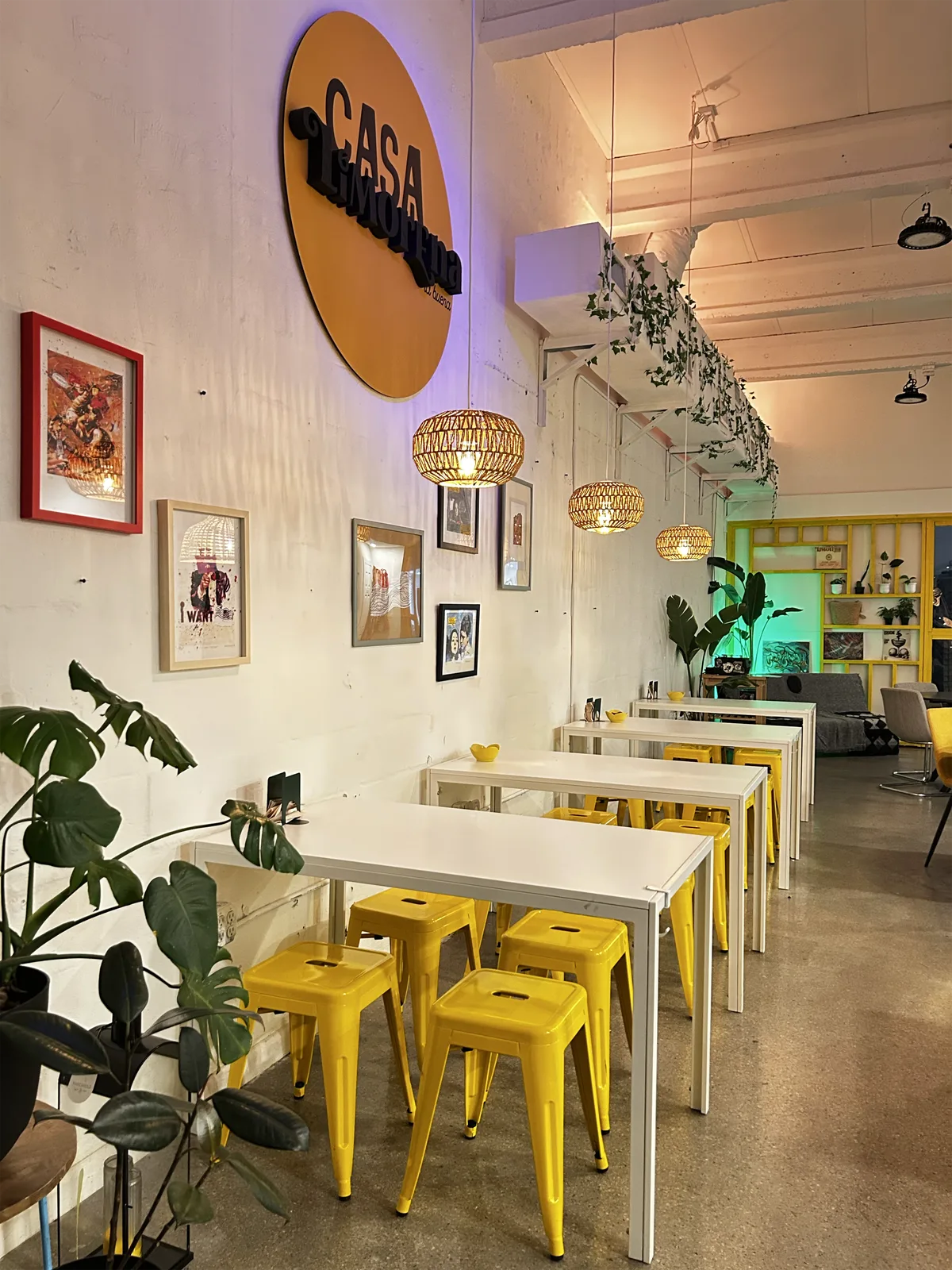 Versatile Restaurant Space near Wynwood, Miami, 93 sqm, private event, pop-up rental, interior view