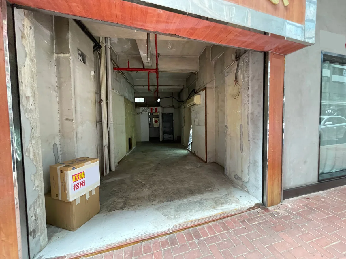 Versatile Retail Space Available in Sheung Wan, 56 sqm, retail activation, pop-up rental in Hong Kong, second interior view
