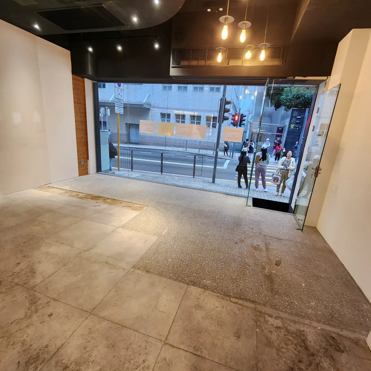 Versatile Retail Space Available in Soho, 42 sqm, pop up store in Hong Kong, interior view