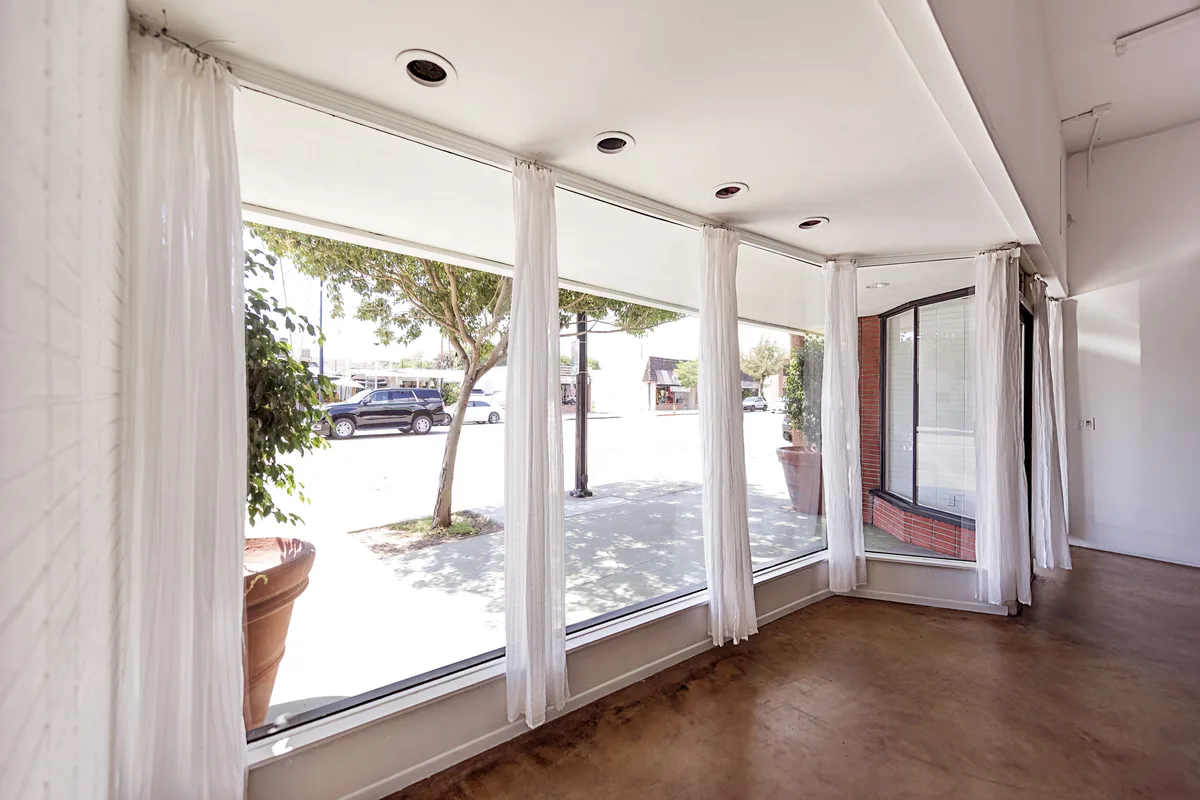 Versatile Retail Space for Pop-Up Stores and Art Exhibitions, 177 sqm, pop up store in Los Angeles, third interior view