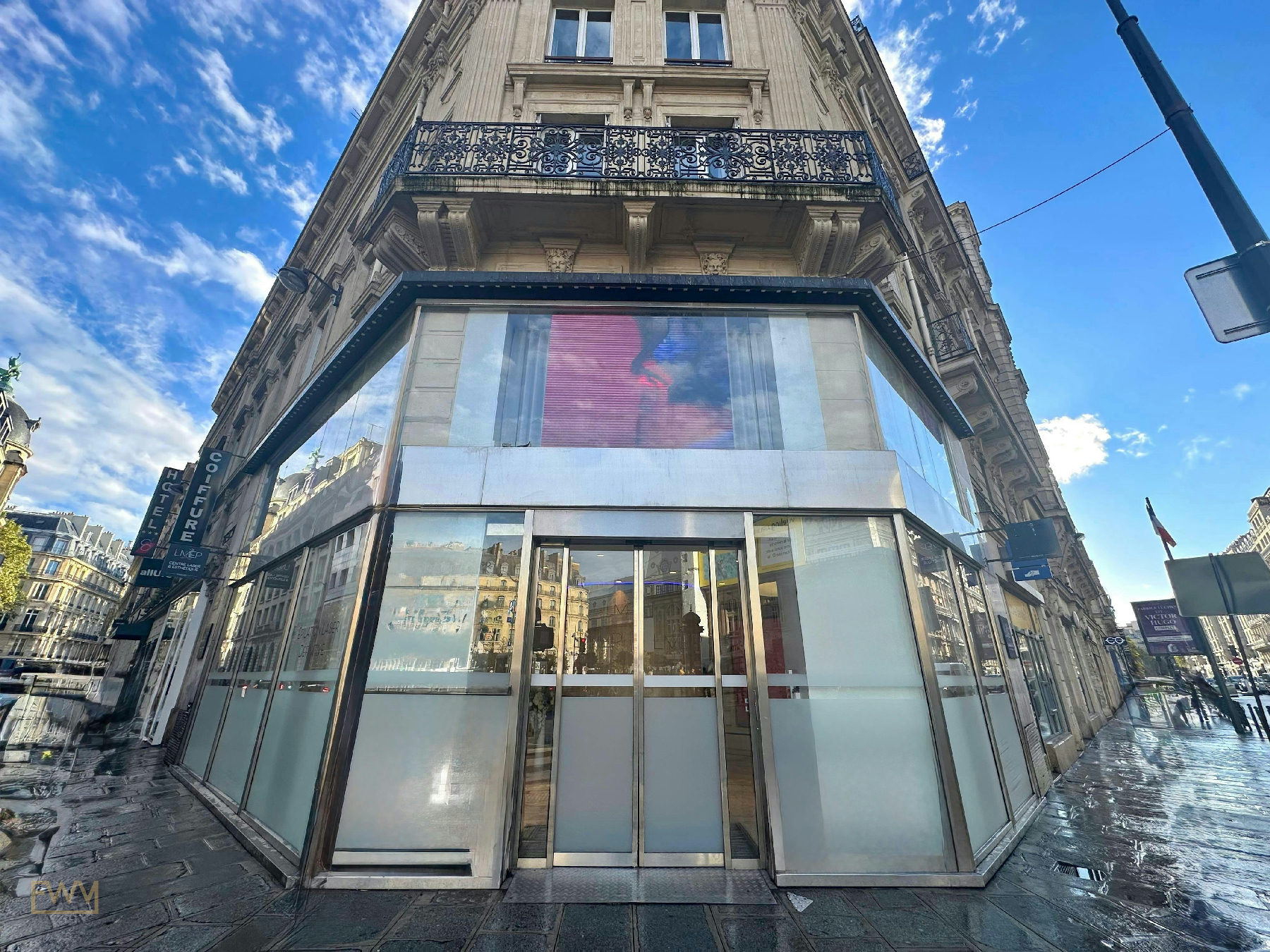Versatile Retail Space near Boulevard Haussmann, Paris, 150 sqm, pop up store