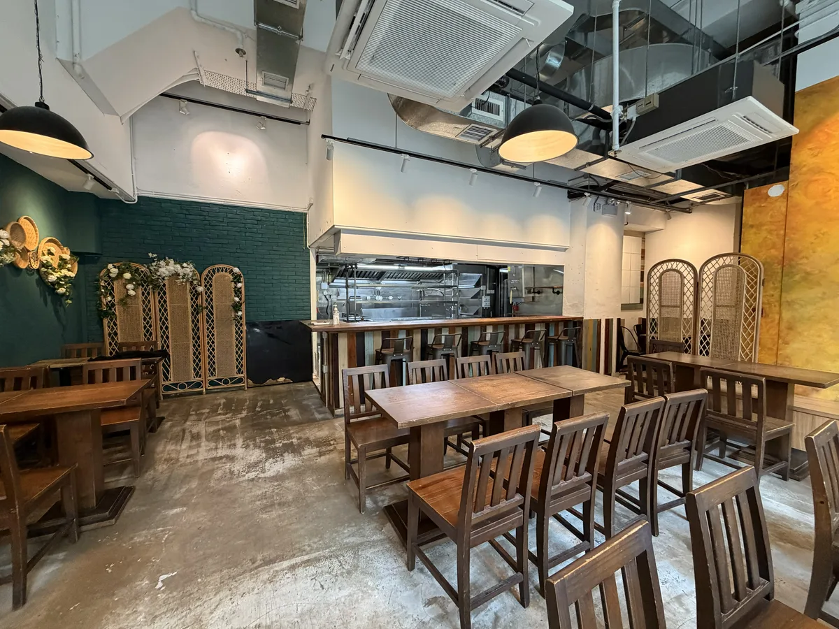 Versatile Retail Space with Kitchen in Sai Ying Pun, 89 sqm, pop up store, interior view