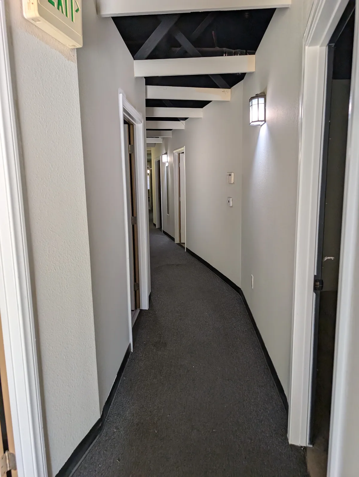 Versatile Retail Spaces: 2,500 to 5,000 Sq Ft, 465 sqm, pop up store in Covina, interior view