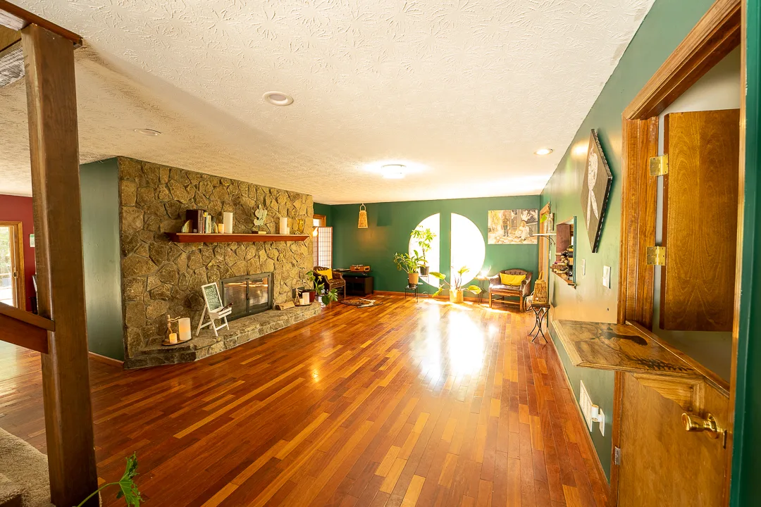 Versatile Rustic Space for Events and Creative Activities, 1115 sqm, outdoor event, pop-up rental in Fairburn