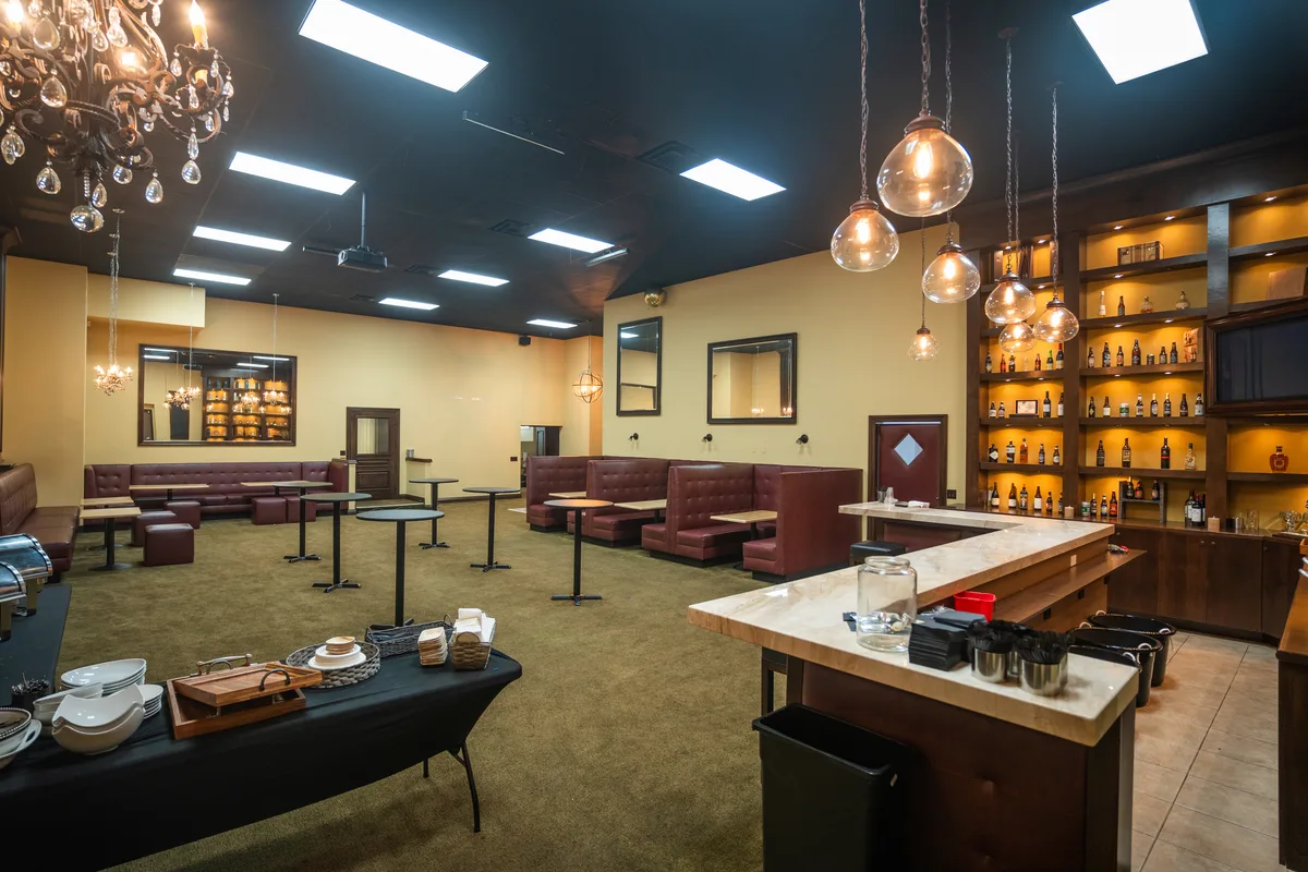 Versatile Second Floor Event Space in Old Torrance, 225 sqm, pop up store, second interior view