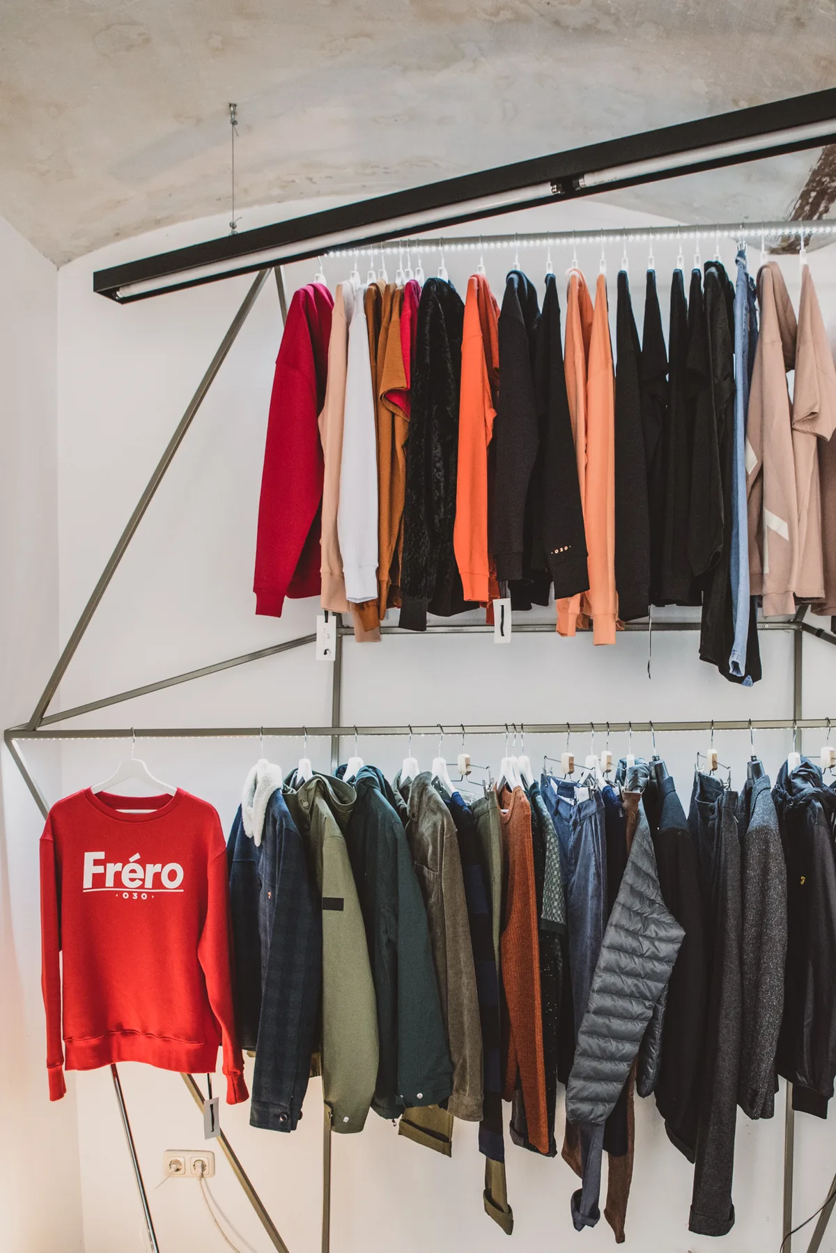 Versatile Showroom and Studio Space in Berlin, 110 sqm, pop up store, third interior view