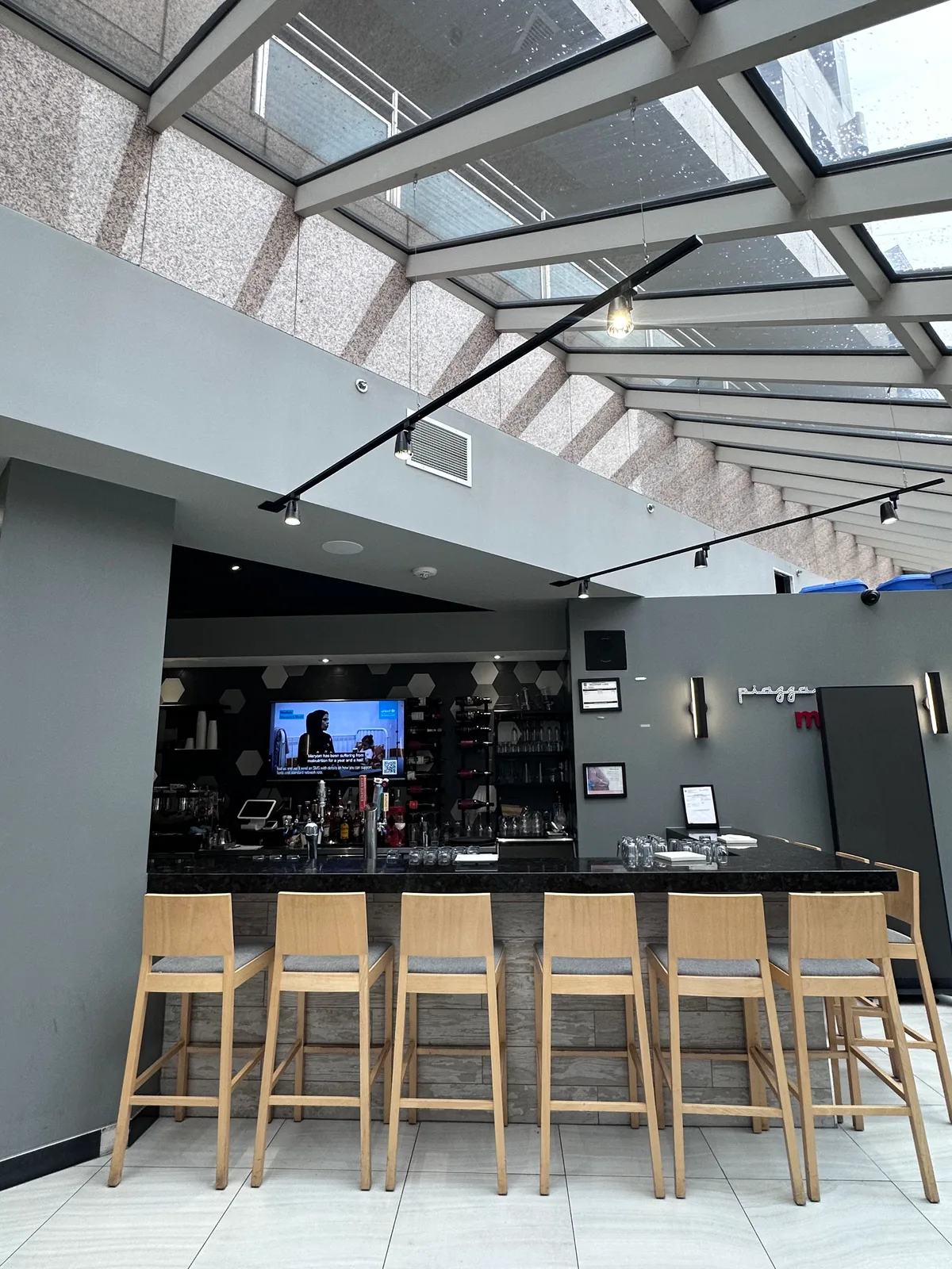 Versatile Space for Events and Retail Opportunities, 139 sqm, pop up store in Toronto, additional interior view