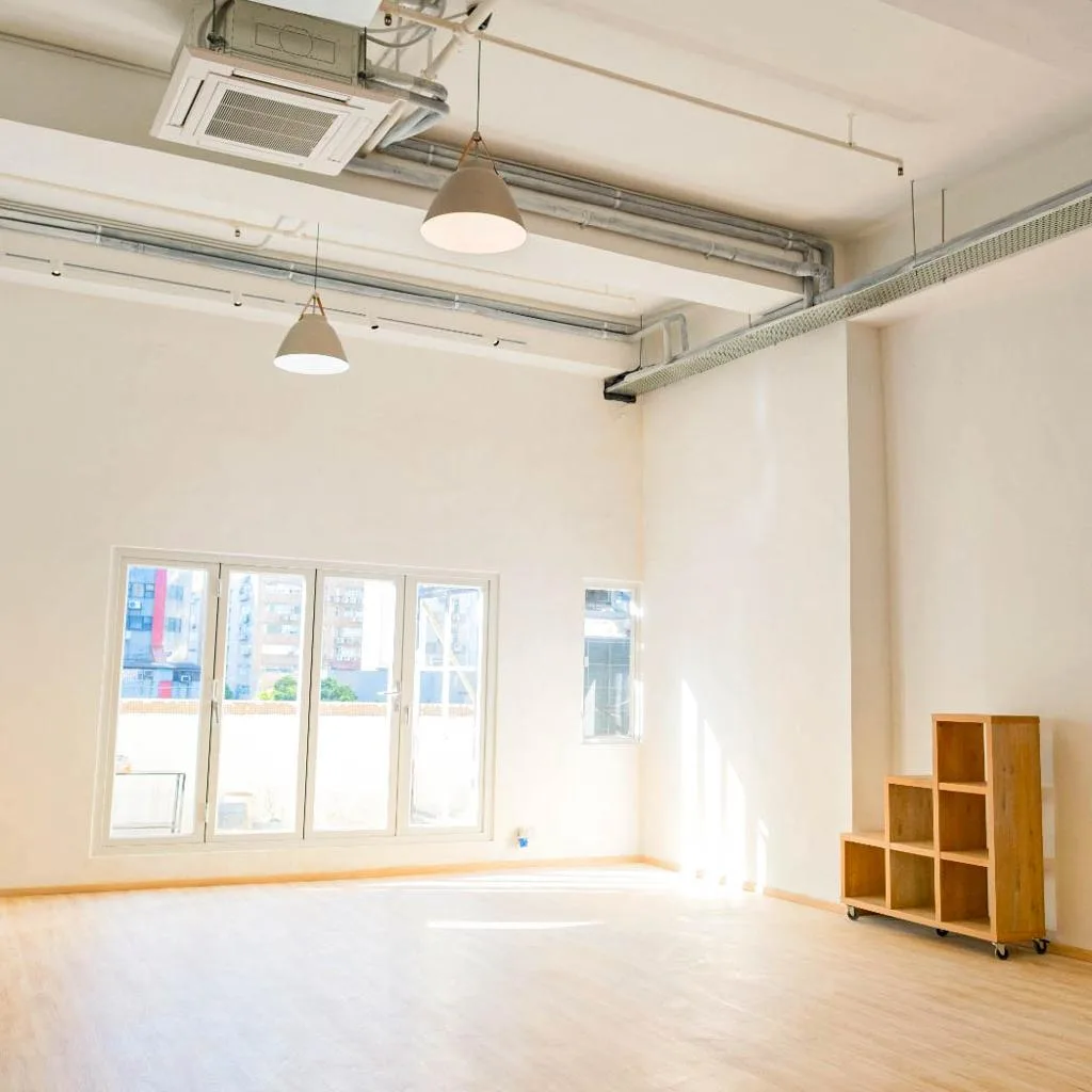 Versatile Space for Photo and Video Production, 112 sqm, photo shoot, pop-up rental, additional interior view