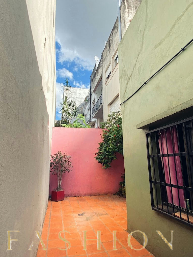 Versatile Space Ideal for Work and Photo Shoots, 19 sqm, pop-up rental in Miami, third interior view