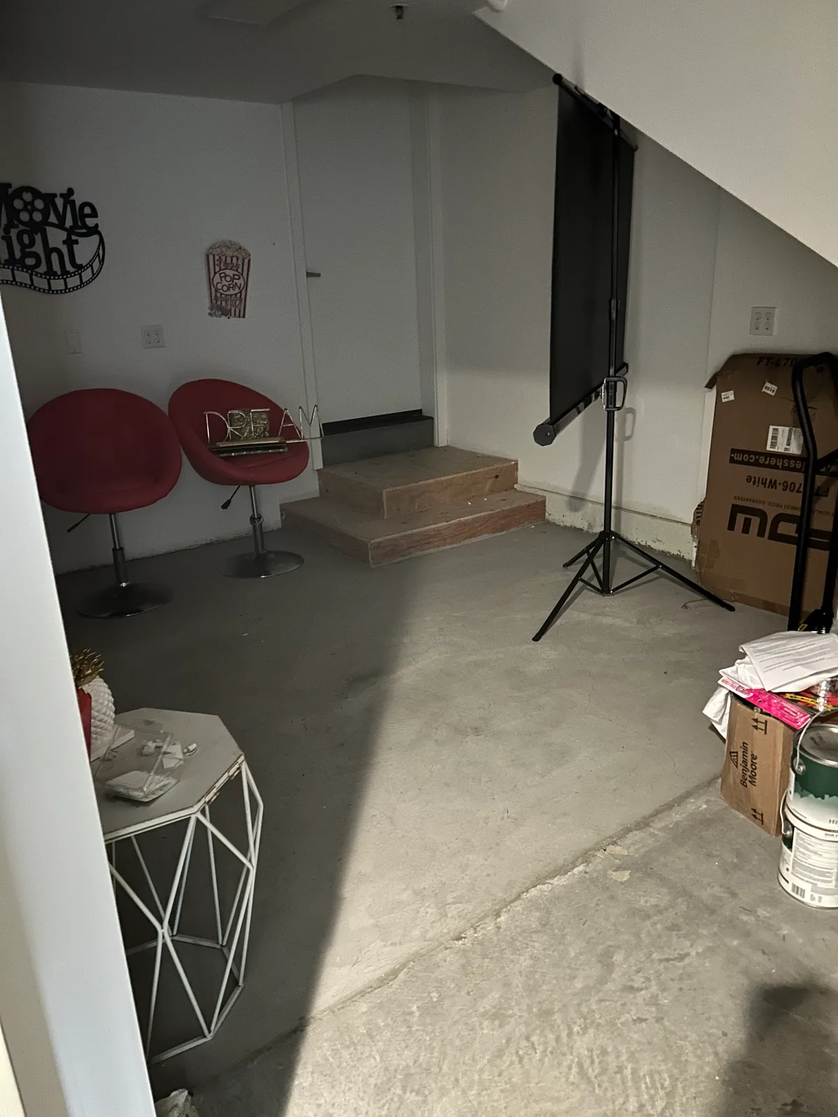 Versatile Street-Level Office Space with High Ceilings, 167 sqm, retail activation, pop-up rental in San Francisco