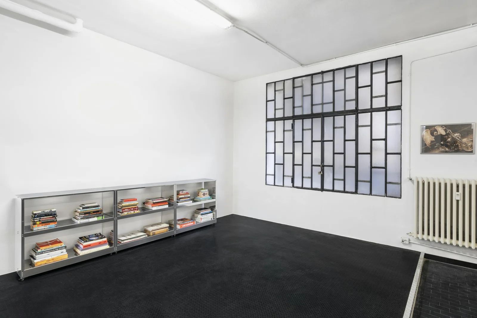 Versatile Studio and Showroom in Milan — 3