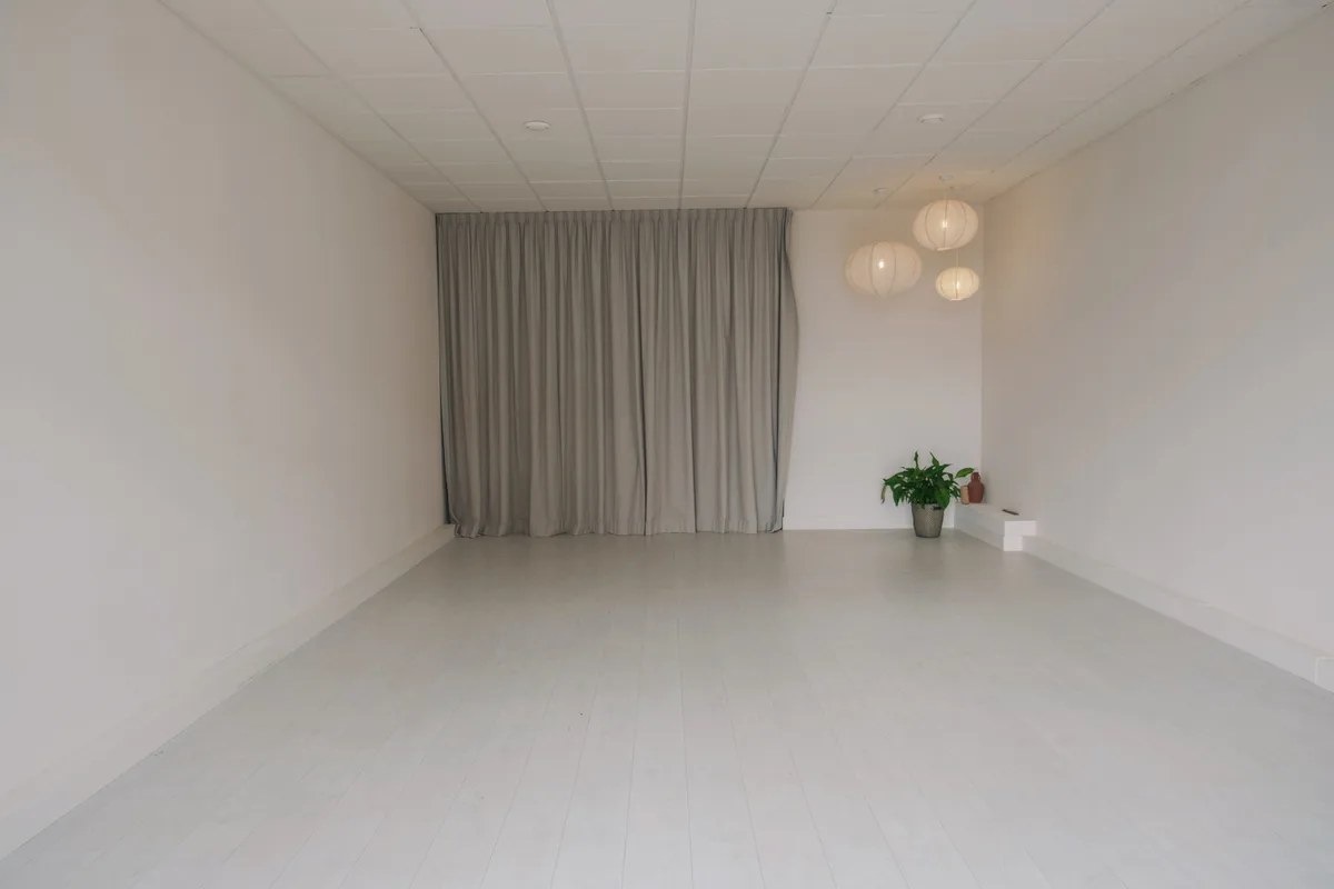 Versatile Studio for Yoga and Wellness Activities, 60 sqm, workshop, pop-up rental in Amsterdam, interior view