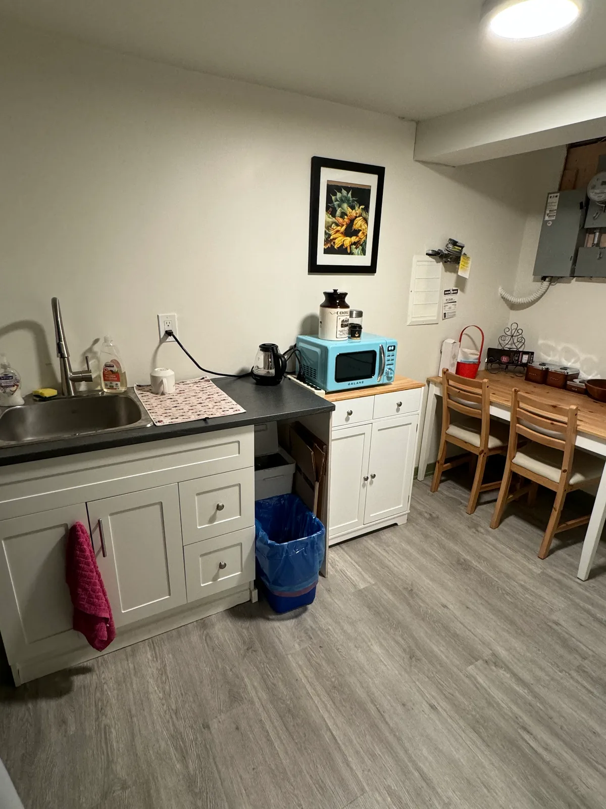 Versatile Studio Space Available in Health & Wellness Clinic, 93 sqm, workshop, pop-up rental in Toronto, additional interio…