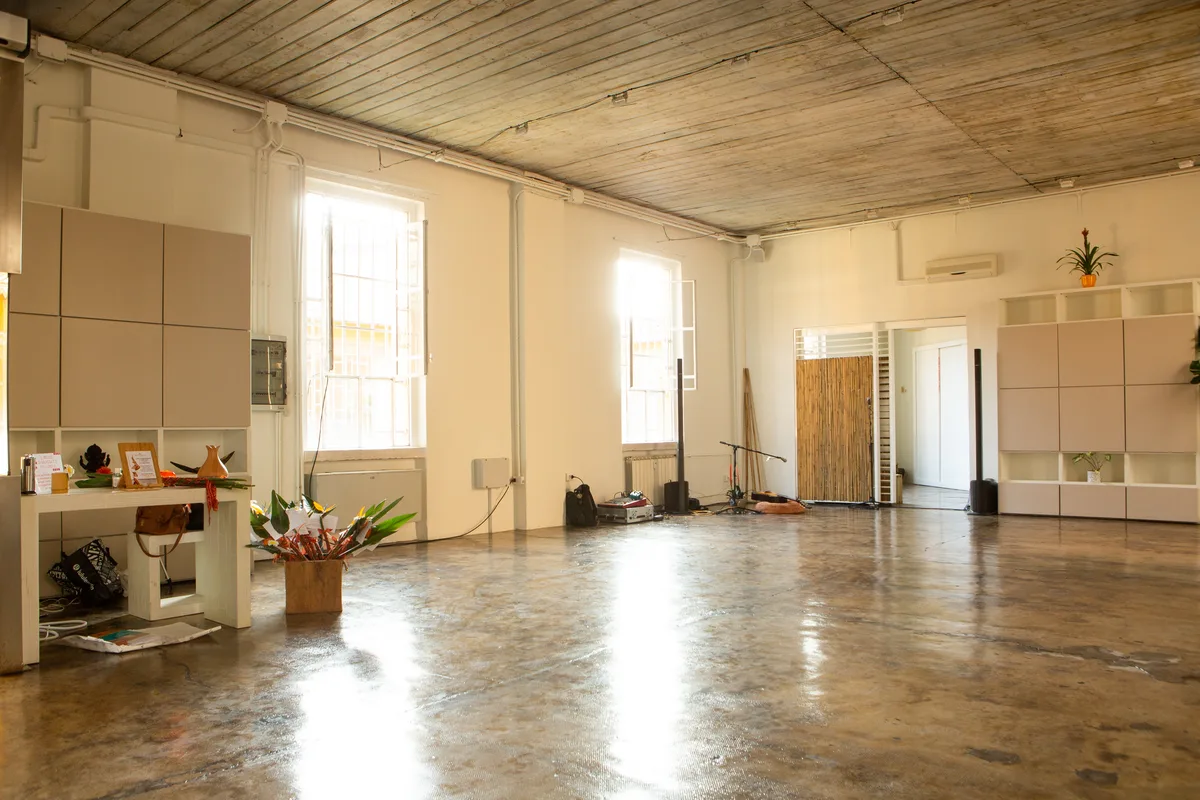 Versatile Studio Space for Events and Photo Shoots, 250 sqm, pop-up rental in Milano, third interior view