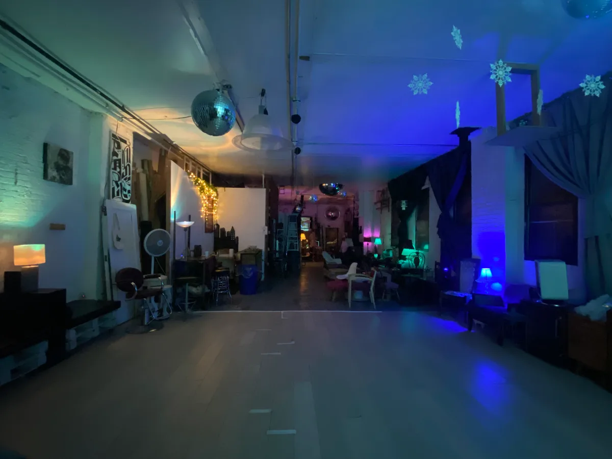 Versatile Studio Space in Mural-Filled Bushwick, 232 sqm, photo shoot, pop-up rental in Brooklyn, interior view