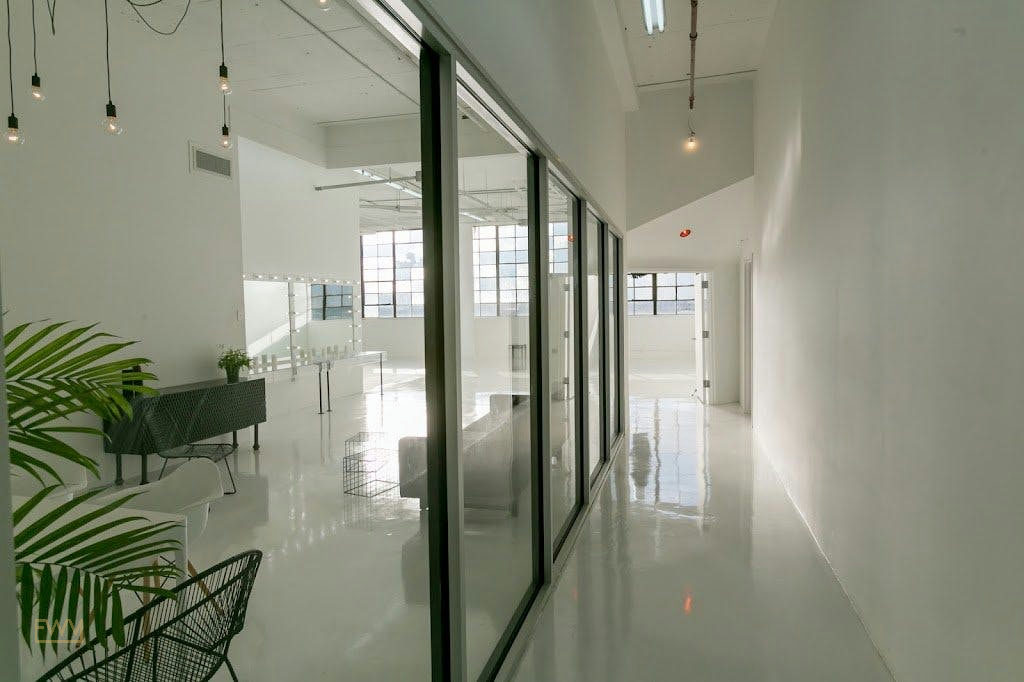 Versatile Studio Space in Queens, New York, art exhibition, pop-up rental