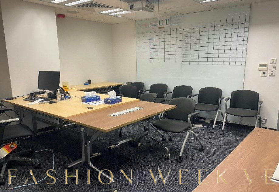 Versatile Three-Story Commercial Space for Rent, 748 sqm, retail activation, pop-up rental in Hong Kong, second interior view
