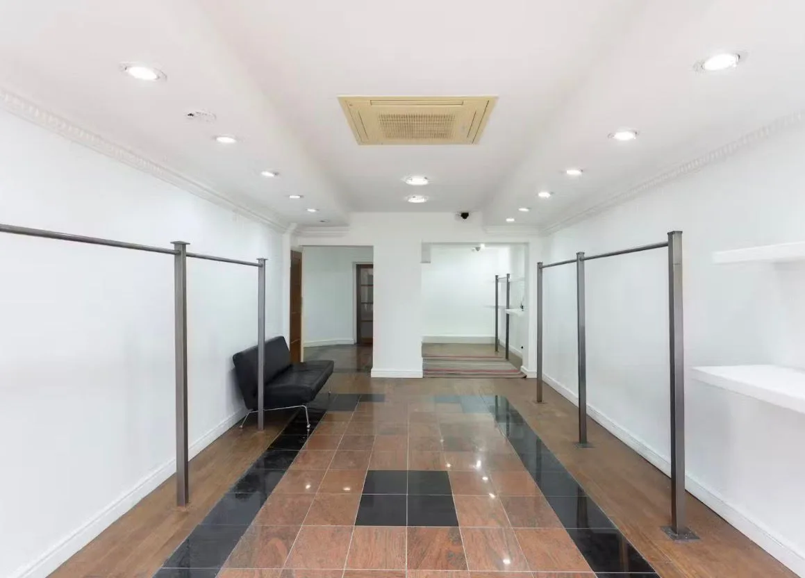Versatile Two-Floor Space for Pop-Ups and Events, 112 sqm, pop up store in Greater London, second interior view